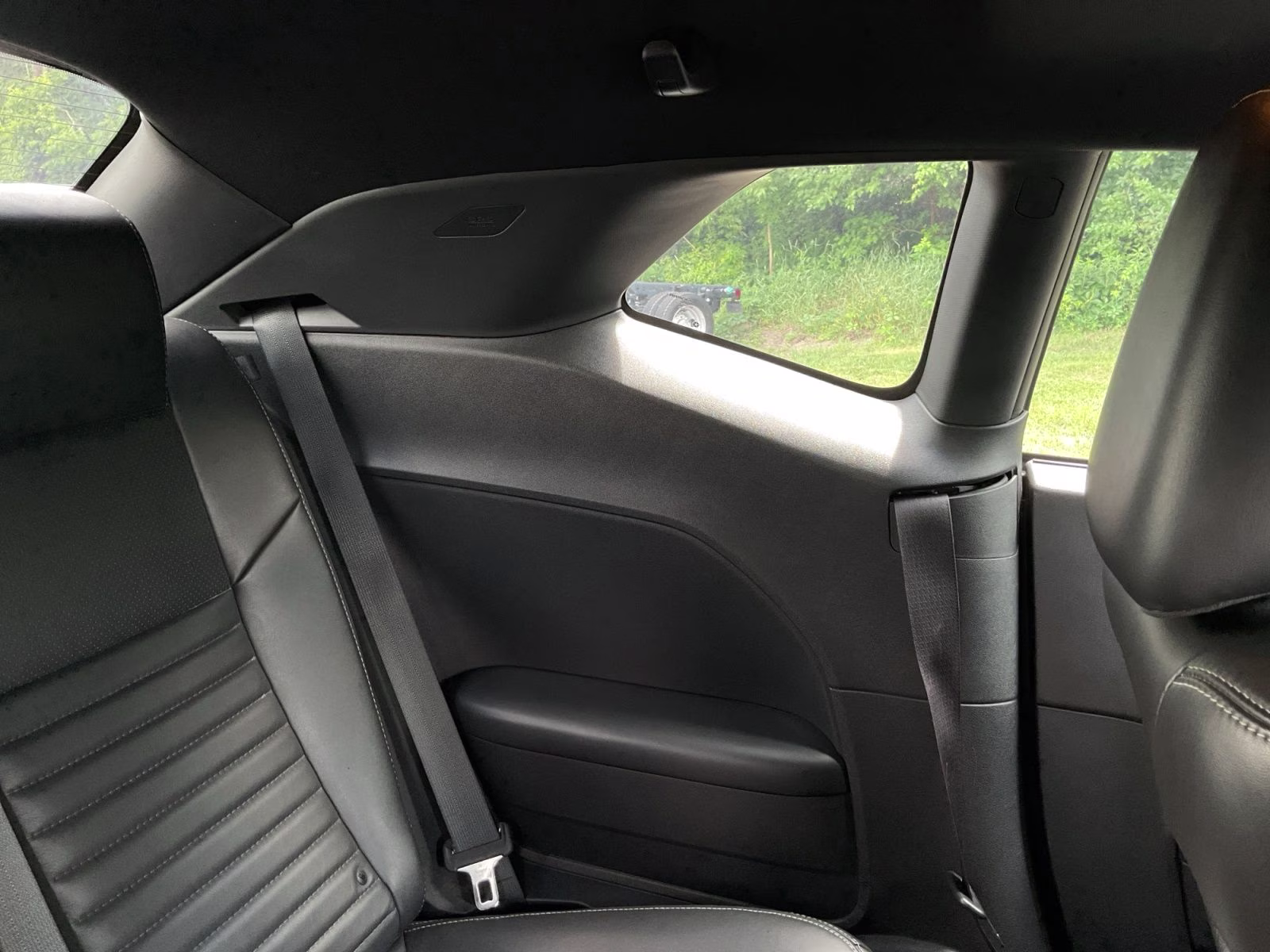 2014 Billet Silver Metallic Clearcoat Dodge Challenger R/T RWD Coupe