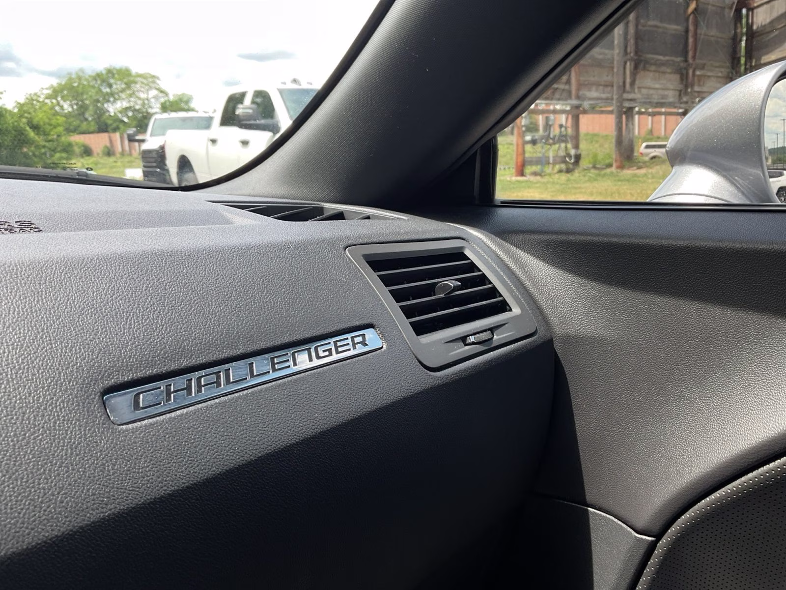 2014 Billet Silver Metallic Clearcoat Dodge Challenger R/T RWD Coupe