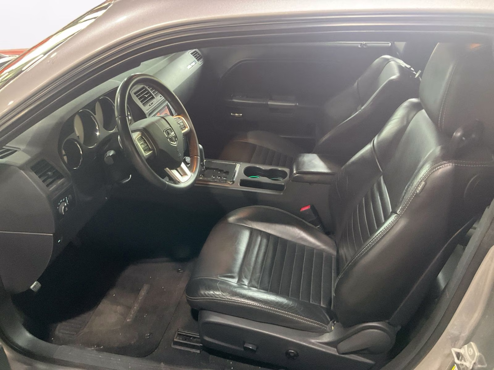 2014 Billet Silver Metallic Clearcoat Dodge Challenger R/T RWD Coupe