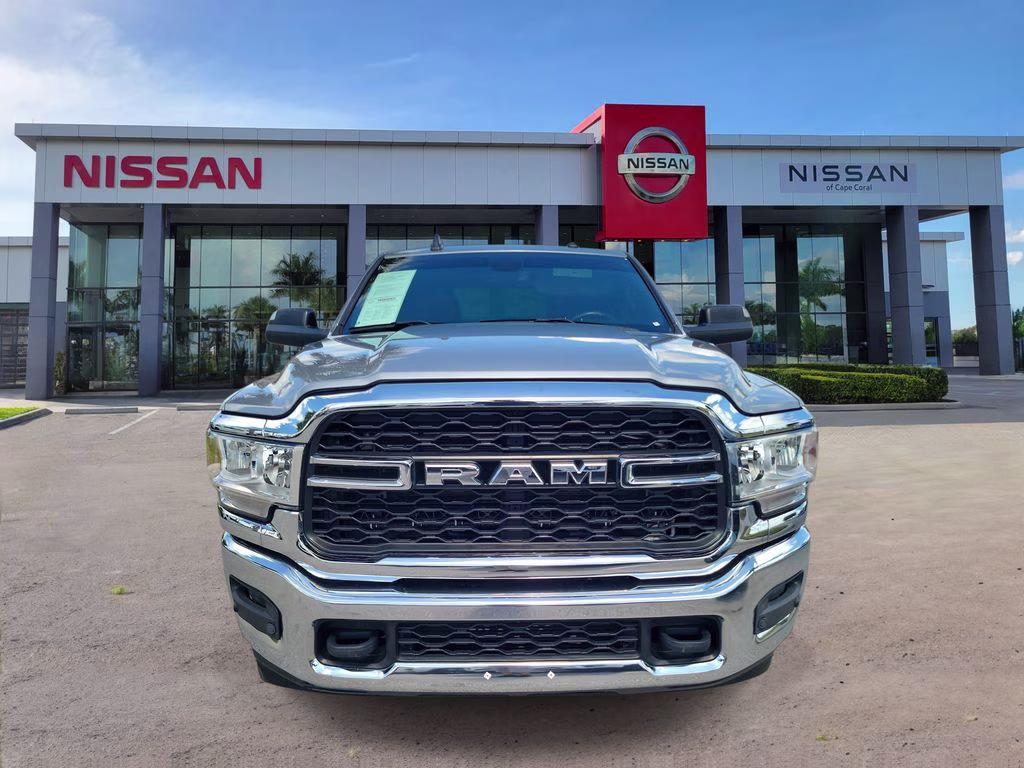 2022 Billet Silver Metallic Clearcoat Ram 3500 Tradesman 4X4 Truck