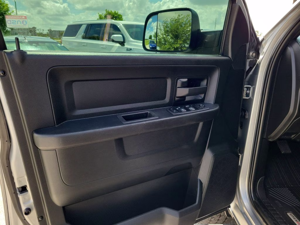 2022 Billet Silver Metallic Clearcoat Ram 3500 Tradesman 4X4 Truck