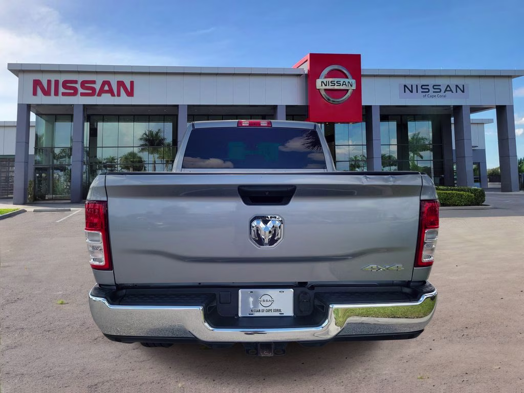 2022 Billet Silver Metallic Clearcoat Ram 3500 Tradesman 4X4 Truck