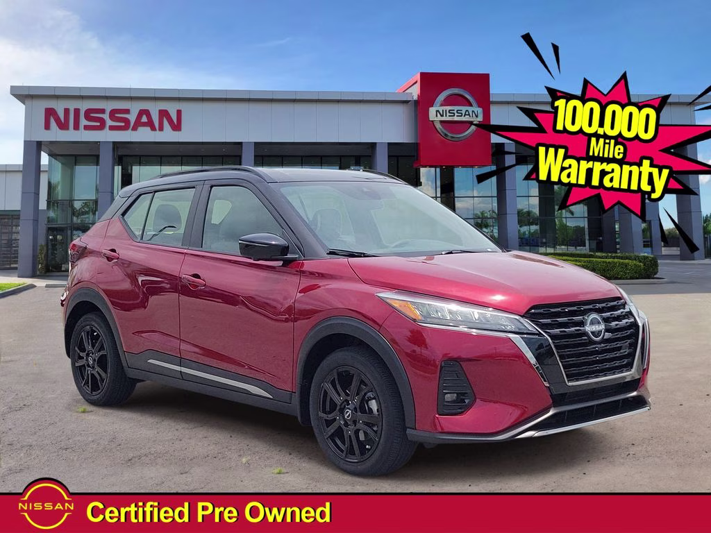 2023 Scarlet Ember Tintcoat/Super Black Nissan Kicks SR FWD SUV