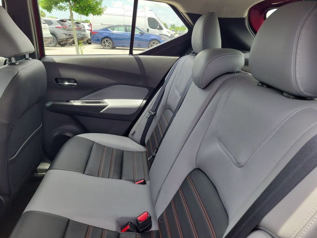 2023 Scarlet Ember Tintcoat/Super Black Nissan Kicks SR FWD SUV