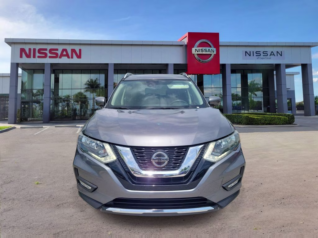 2019 Gun Metallic Nissan Rogue SL FWD SUV