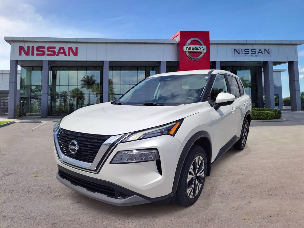 2023 Pearl White Tricoat Nissan Rogue SV FWD SUV
