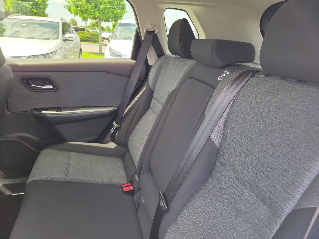 2023 Pearl White Tricoat Nissan Rogue SV FWD SUV