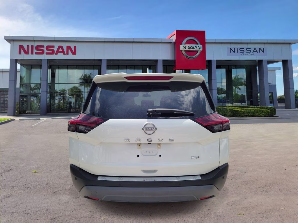 2023 Pearl White Tricoat Nissan Rogue SV FWD SUV