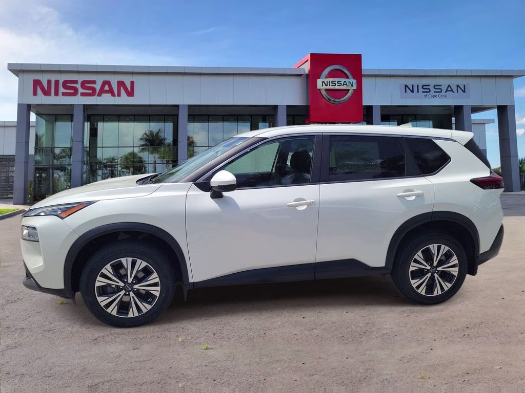 2023 Pearl White Tricoat Nissan Rogue SV FWD SUV