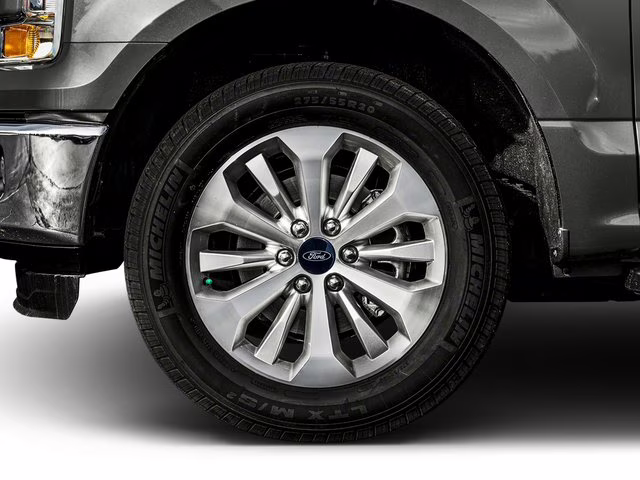 2016 Ingot Silver Ford F-150 XLT 4X4 Truck