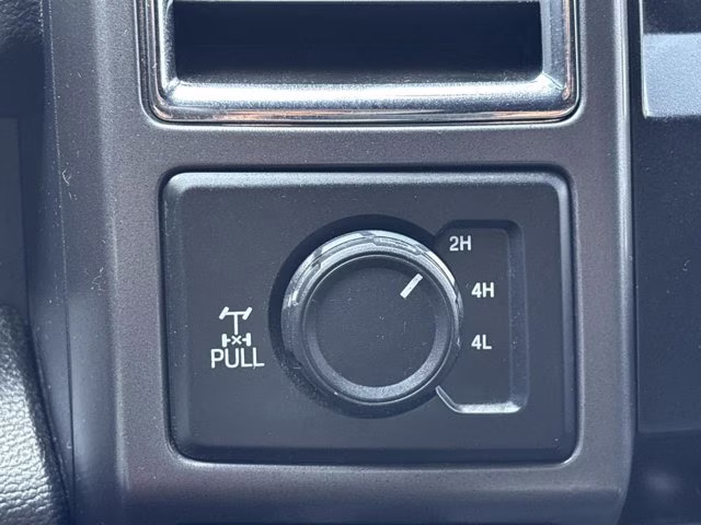 2016 Ingot Silver Ford F-150 XLT 4X4 Truck