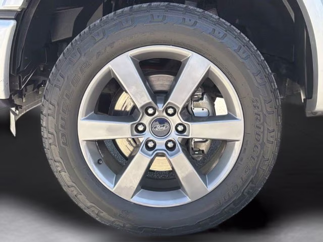 2016 Ingot Silver Ford F-150 XLT 4X4 Truck