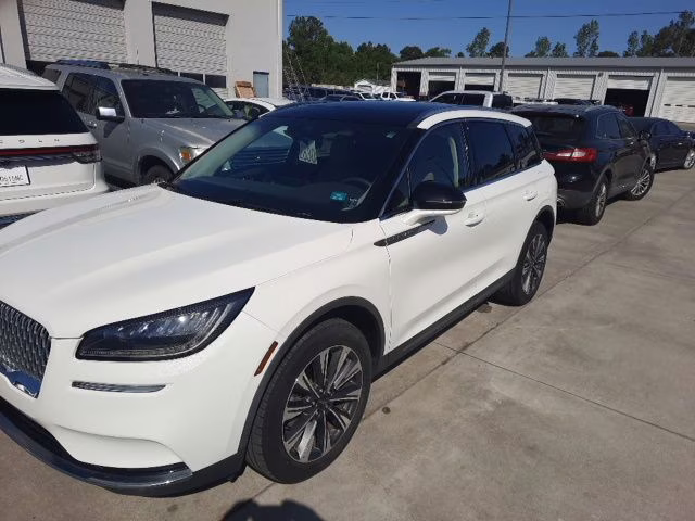 2021 White Lincoln Corsair Reserve FWD SUV