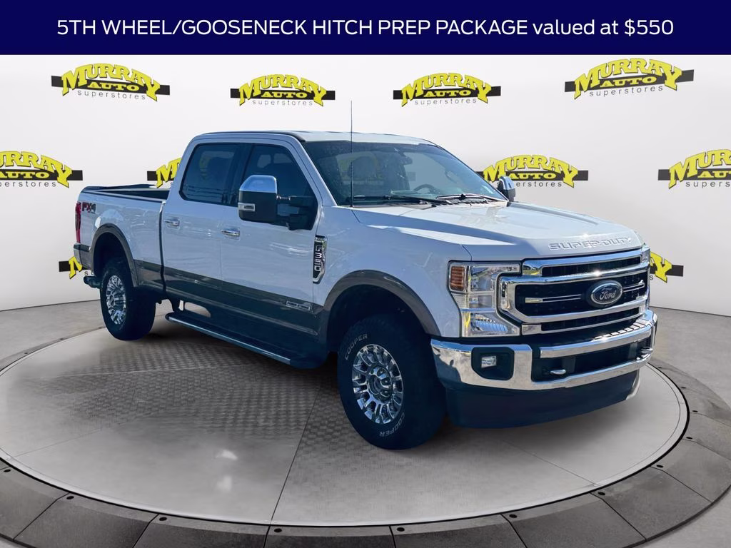 2022 Oxford White Ford Super Duty F-350 SRW Lariat 4X4 Truck