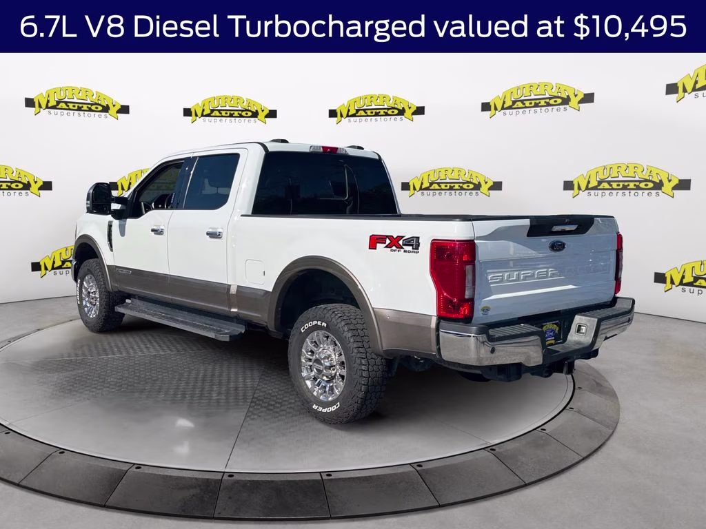 2022 Oxford White Ford Super Duty F-350 SRW Lariat 4X4 Truck