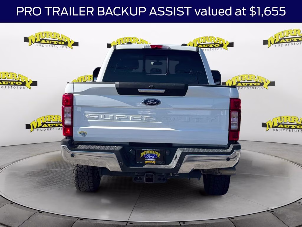 2022 Oxford White Ford Super Duty F-350 SRW Lariat 4X4 Truck