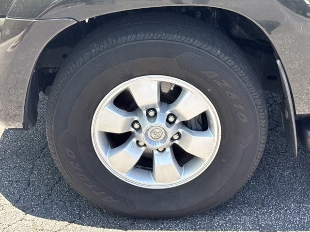 2007 Galactic Gray Mica Toyota 4Runner SR5 Sport RWD SUV
