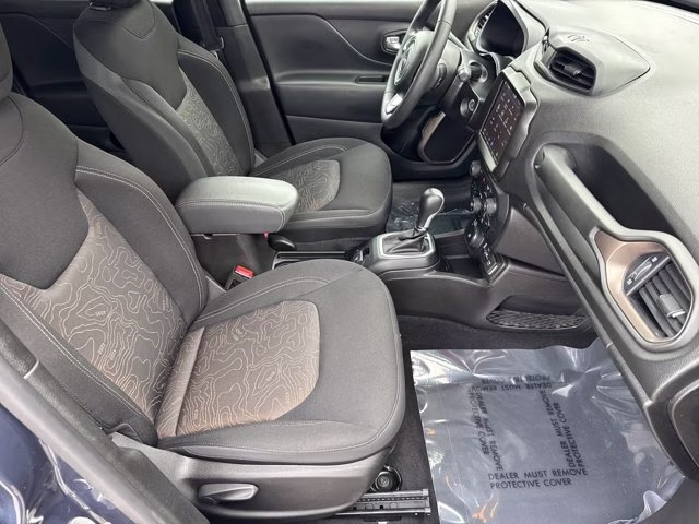 2023 Slate Blue Pearlcoat Jeep Renegade Upland 4X4 SUV
