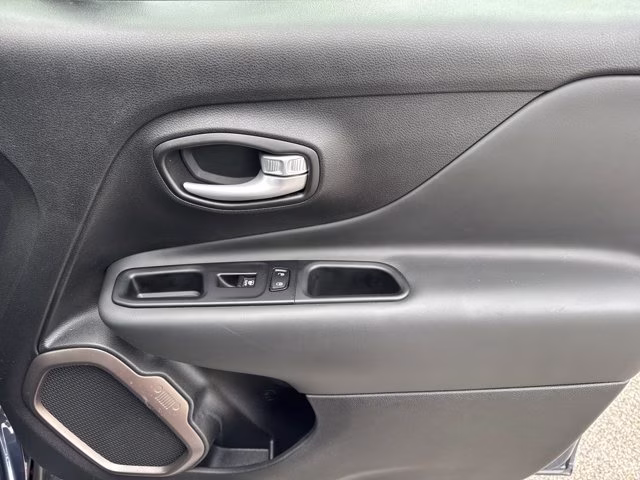 2023 Slate Blue Pearlcoat Jeep Renegade Upland 4X4 SUV