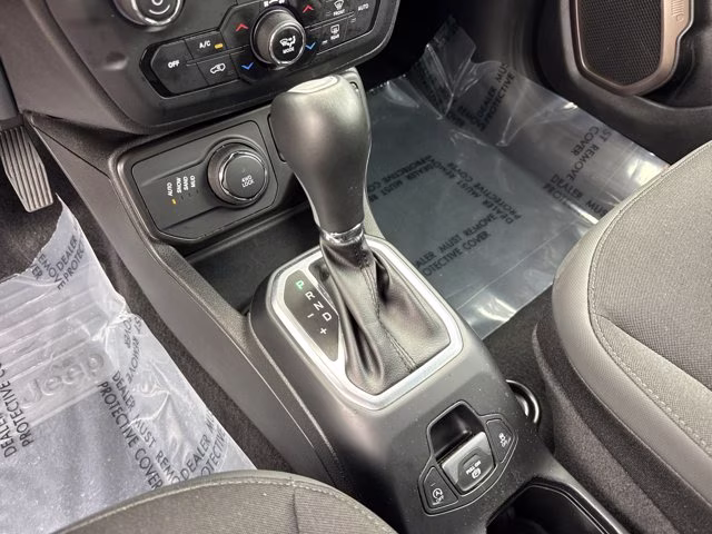 2023 Slate Blue Pearlcoat Jeep Renegade Upland 4X4 SUV