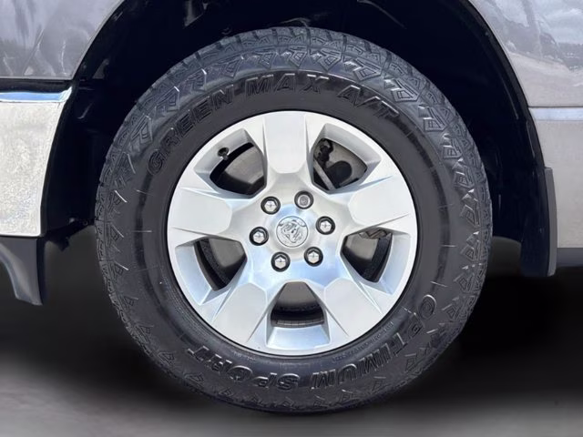 2022 Granite Crystal Metallic Clearcoat Ram 1500 Big Horn/Lone Star RWD Truck