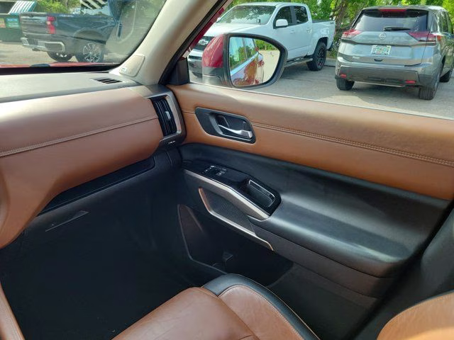 2022 Scarlet Ember Tintcoat Nissan Pathfinder Platinum 4X4 SUV