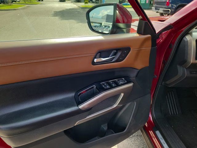 2022 Scarlet Ember Tintcoat Nissan Pathfinder Platinum 4X4 SUV