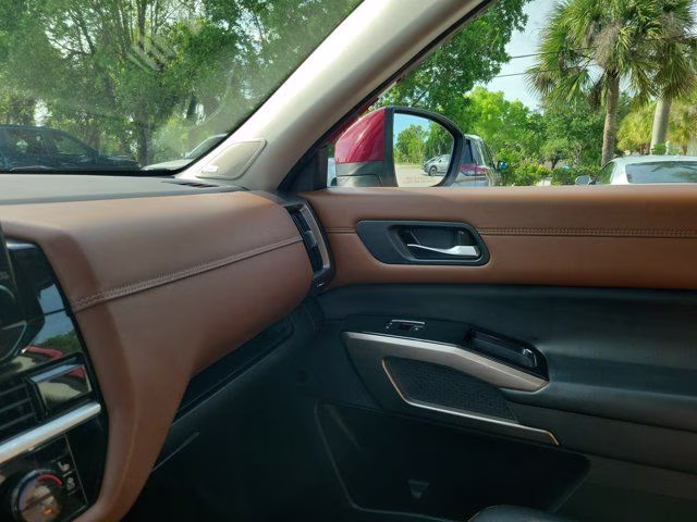 2022 Scarlet Ember Tintcoat Nissan Pathfinder Platinum 4X4 SUV