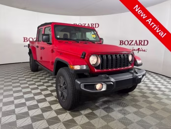 2024 Firecracker Red Clearcoat Jeep Gladiator Sport 4X4 Truck