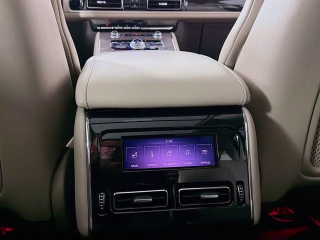 2024 Black Metallic Lincoln Aviator Reserve RWD SUV