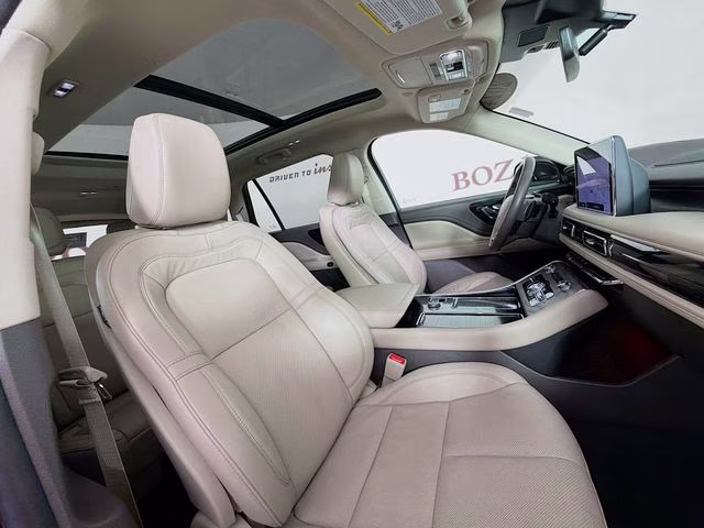 2024 Black Metallic Lincoln Aviator Reserve RWD SUV