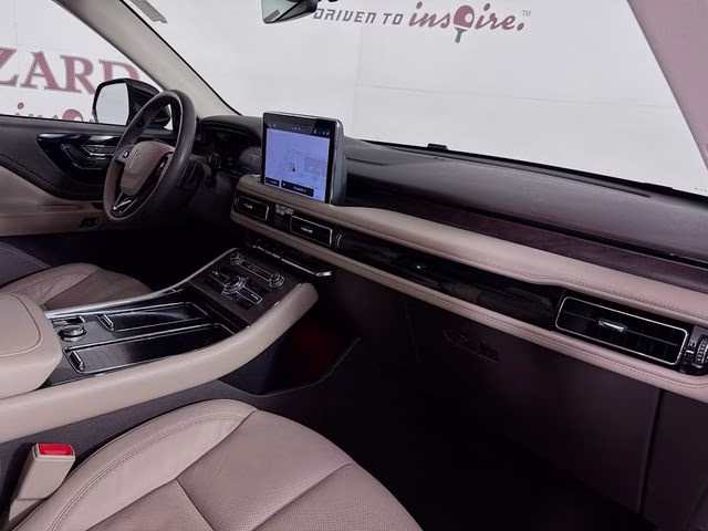 2024 Black Metallic Lincoln Aviator Reserve RWD SUV