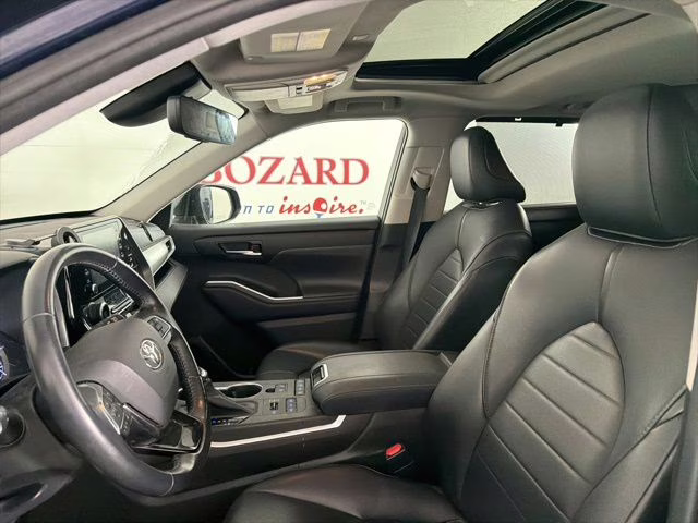 2021 Blueprint Toyota Highlander XLE AWD SUV