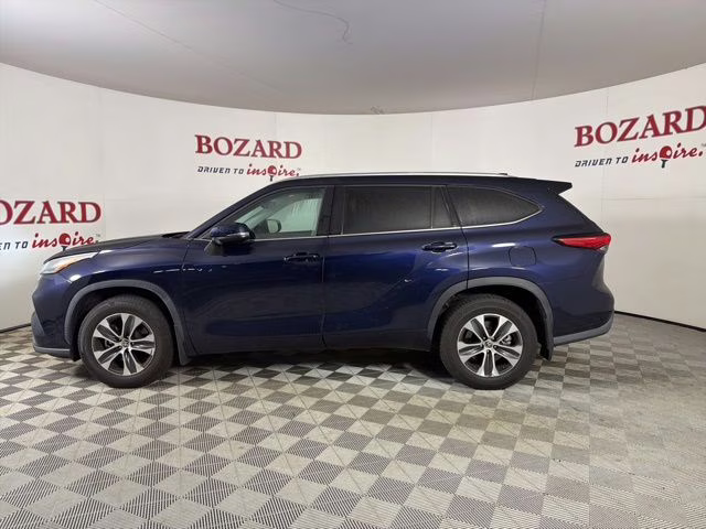 2021 Blueprint Toyota Highlander XLE AWD SUV