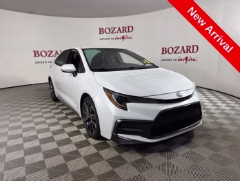 2022 Pearl Toyota Corolla SE FWD Sedan