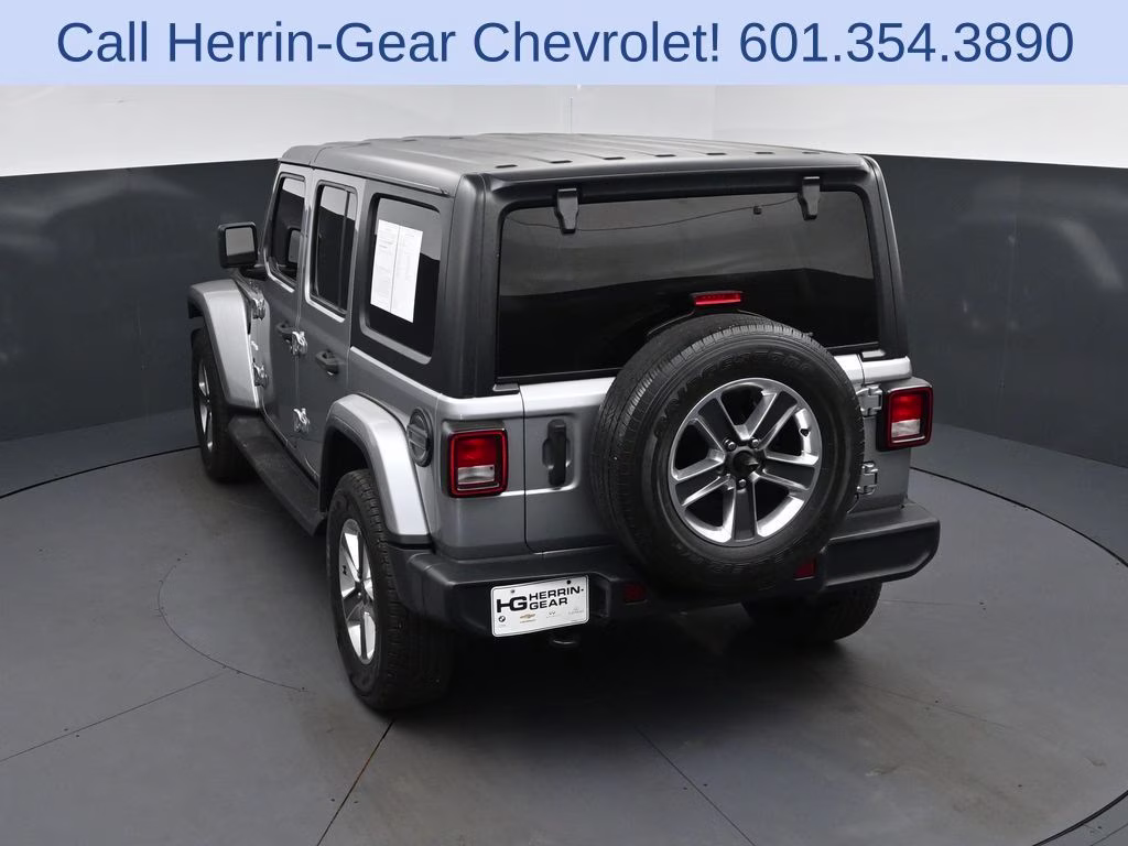2021 Billet Silver Metallic Jeep Wrangler Unlimited Sahara 4X4 SUV
