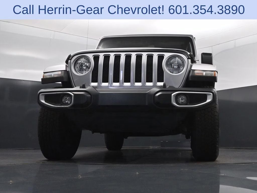 2021 Billet Silver Metallic Jeep Wrangler Unlimited Sahara 4X4 SUV