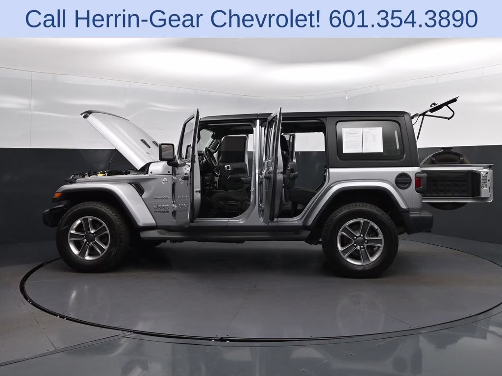 2021 Billet Silver Metallic Jeep Wrangler Unlimited Sahara 4X4 SUV