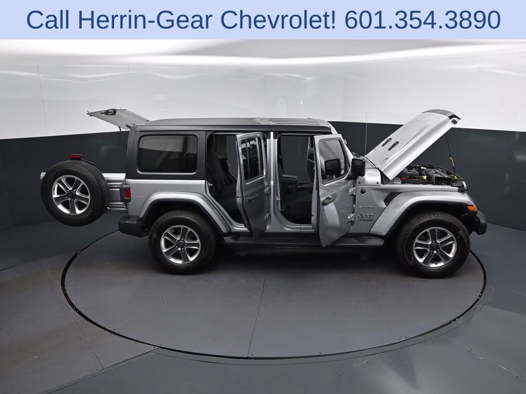 2021 Billet Silver Metallic Jeep Wrangler Unlimited Sahara 4X4 SUV