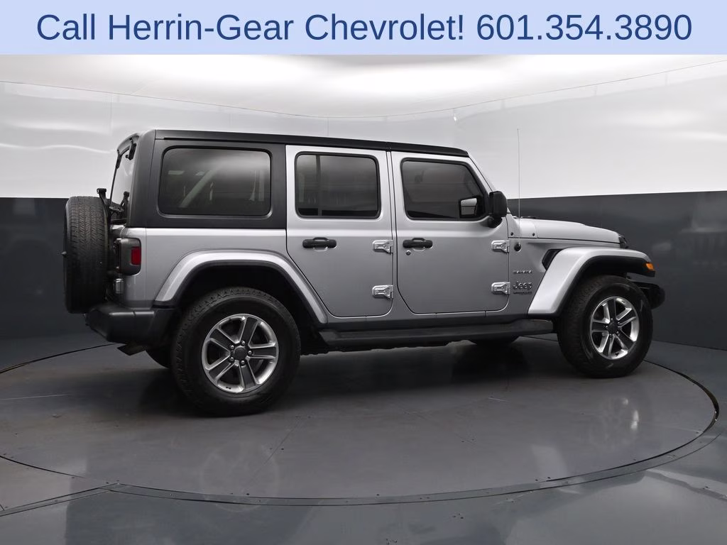 2021 Billet Silver Metallic Jeep Wrangler Unlimited Sahara 4X4 SUV