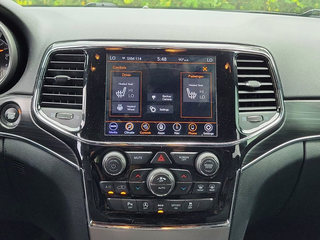 2019 Diamond Black Crystal Pearlcoat Jeep Grand Cherokee Limited 4X4 SUV