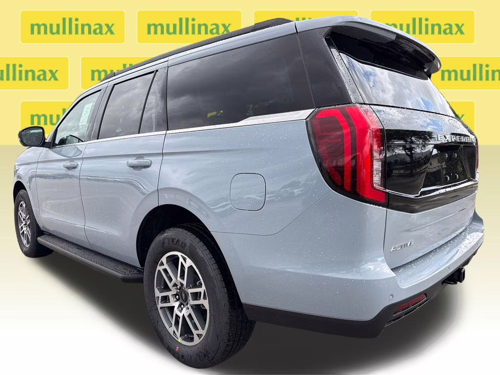 2026 Glacier Gray Met Tri-Coat Ford Expedition Active RWD SUV
