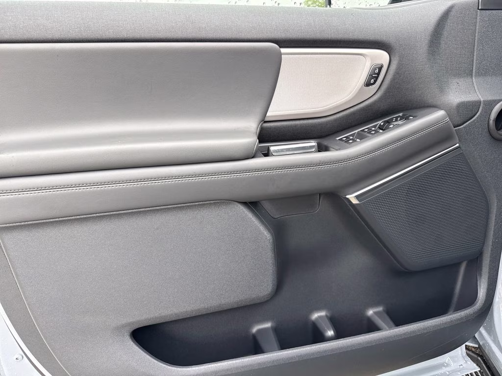 2026 Glacier Gray Met Tri-Coat Ford Expedition Active RWD SUV