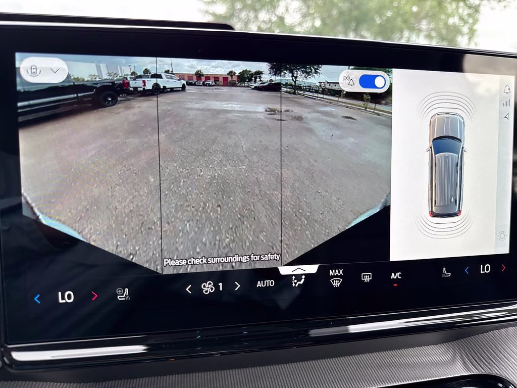 2026 Glacier Gray Met Tri-Coat Ford Expedition Active RWD SUV