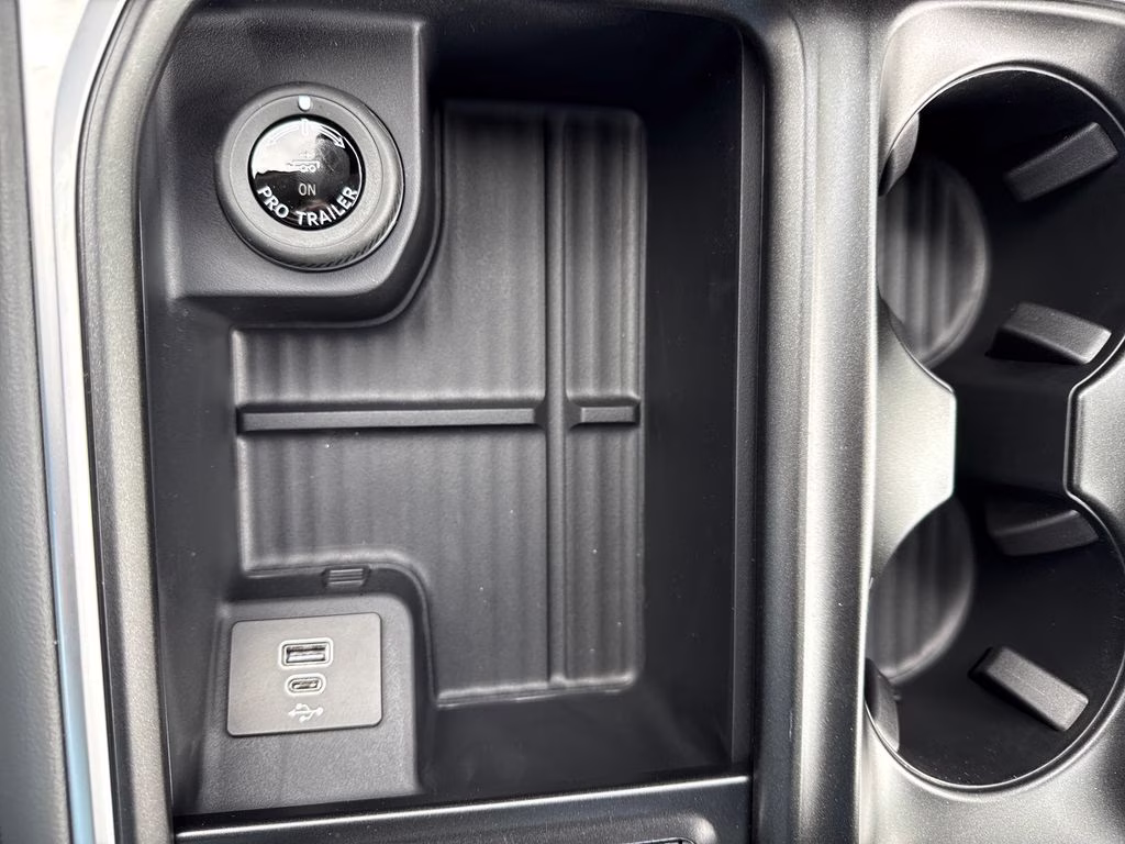 2026 Glacier Gray Met Tri-Coat Ford Expedition Active RWD SUV