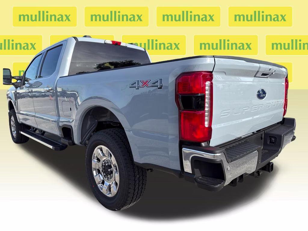 2026 Glacier Gray Met Tri-Coat Ford Super Duty F-250 SRW Lariat 4X4 Truck