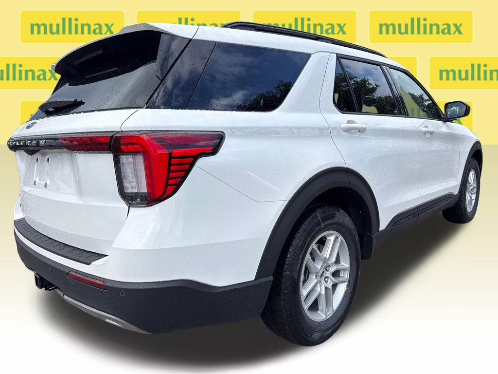 2026 Ford Explorer Active RWD SUV