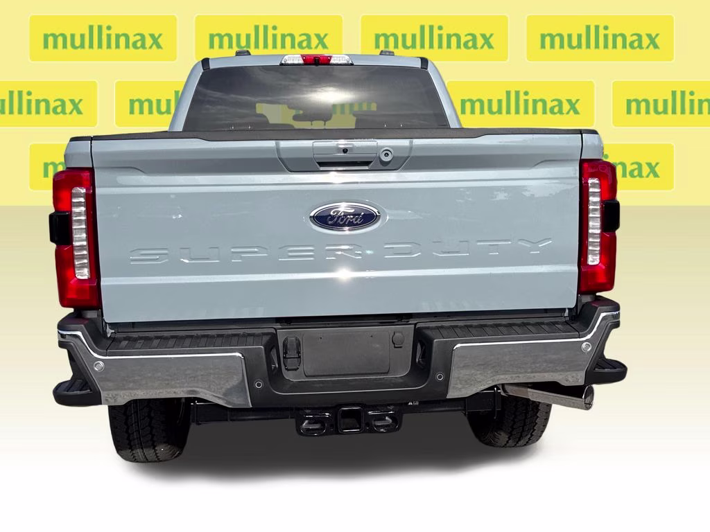 2026 Glacier Gray Met Tri-Coat Ford Super Duty F-250 SRW Lariat 4X4 Truck