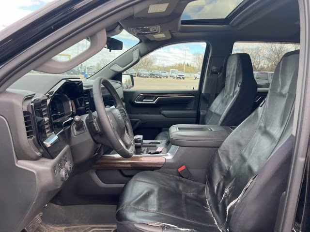2022 Black Chevrolet Silverado 1500 LT Trail Boss 4X4 Truck