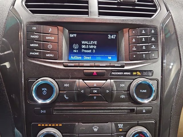 2016 Ingot Silver Metallic Ford Explorer XLT 4X4 SUV